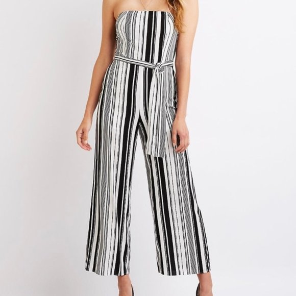 Charlotte Russe Strapless Palazzo Pant Jumpsuit EUC sz M - Picture 3 of 9